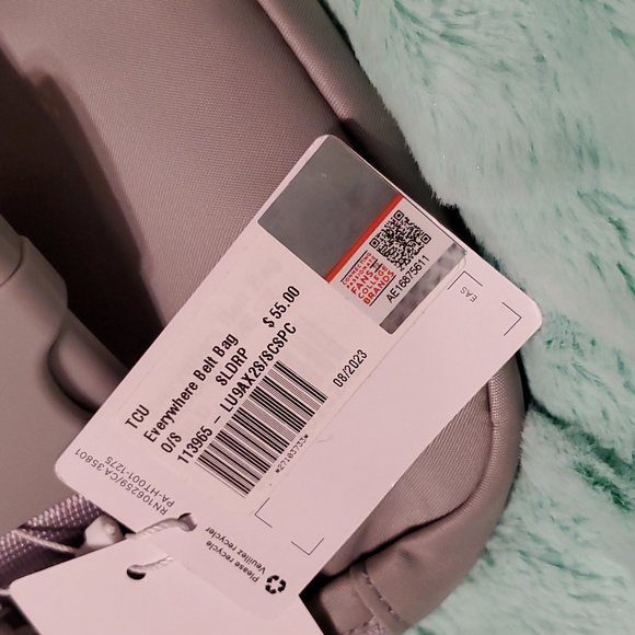 NWT official TCU Lululemon Everywhere Belt Bag - Picture 5 of 9